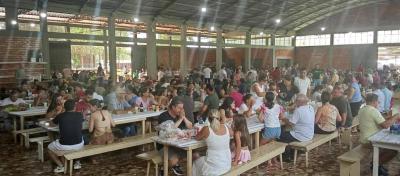 Mais de 400 almoÃ§os foram servidos na Macarronada de SÃ£o SebastiÃ£o de Laranjeiras do Sul